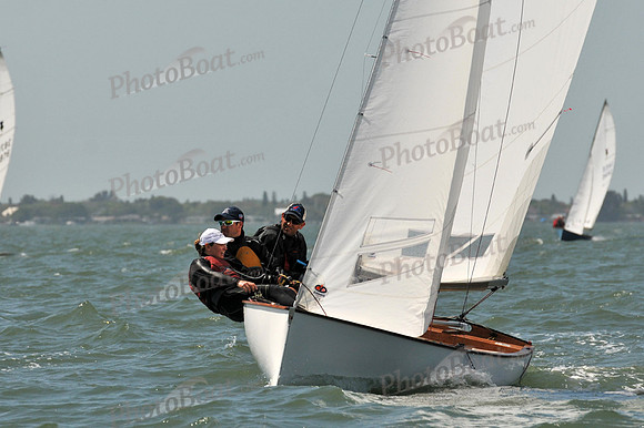 2012 Thistle Midwinters B 1201