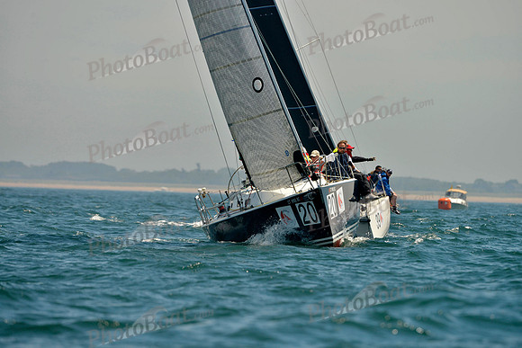 2017-Block-Island-Race-Week-C_0377