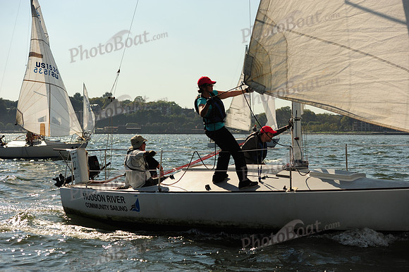 2015 NY Architects Regatta B 543