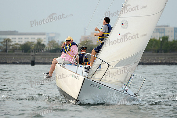 2013 NY-Architects-Regatta 696