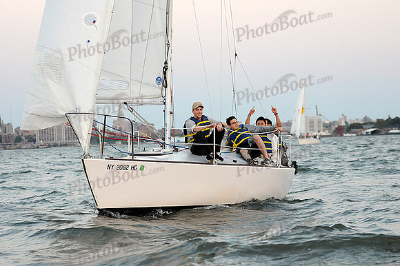 2012 NY Architects Regatta 1225