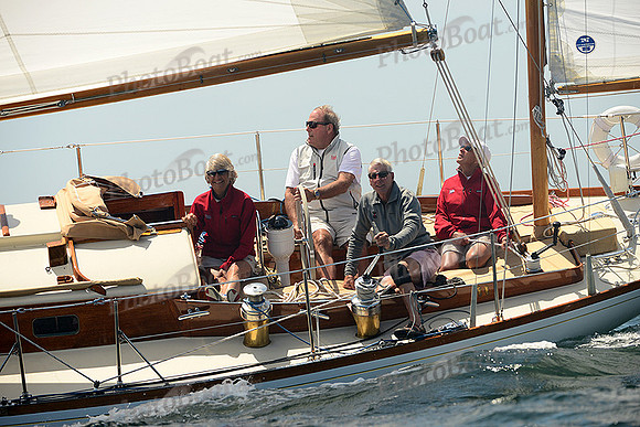 2013 Block Island Race Week A1 855
