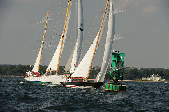 2015 IHYC Classic Yacht Regatta B 180