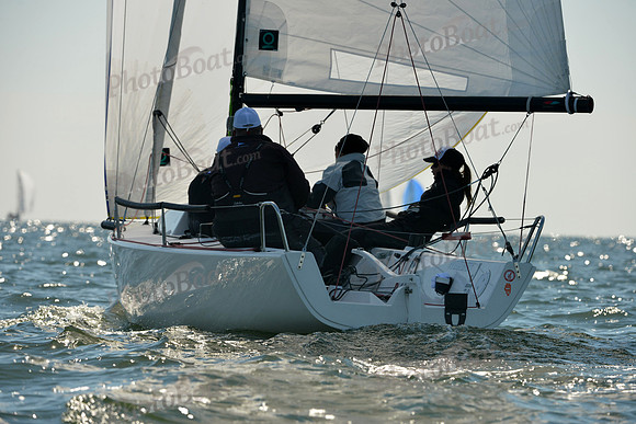 2016 J70 Midwinters C_0636