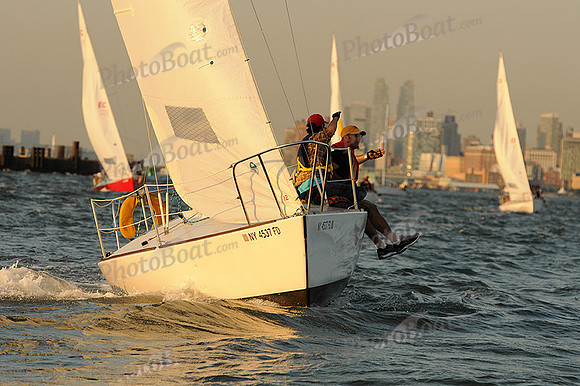 2012 NY Architects Regatta 596
