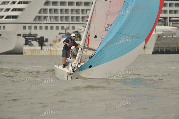 2018 NY Architects Regatta B_0902