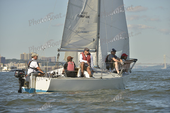 2016 NY Architects Regatta_0481