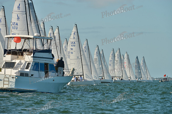 2017 Quantum J70 Midwinters A_0024
