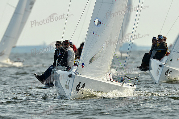 2015 J70 Winter Series B 1098
