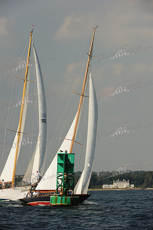2015 IHYC Classic Yacht Regatta B 181