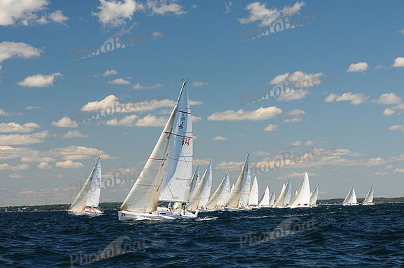 2011 J105 NAs B 015