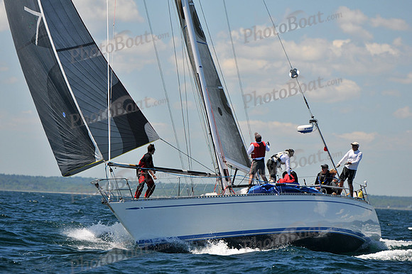 2012 Newport Bermuda 663