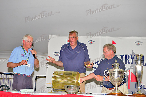 2013 Block Island Race Week D-E Awards 427