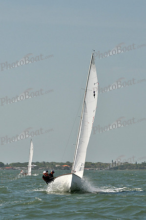 2012 Thistle Midwinters B 1197