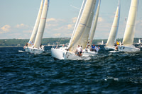 2011 J105 NAs A 944