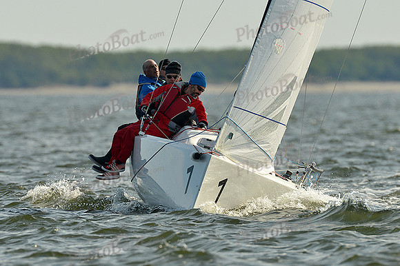2015 J70 Winter Series B 1248