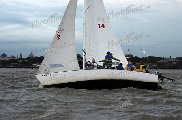 2011 NY Architects Regatta 646