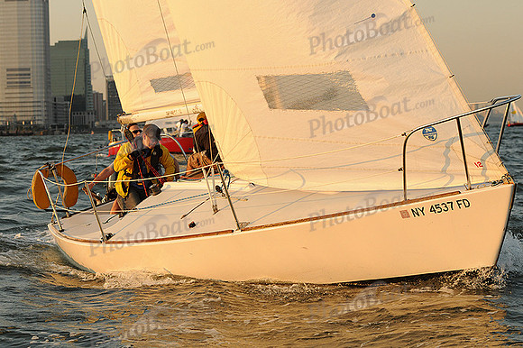 2012 NY Architects Regatta 674