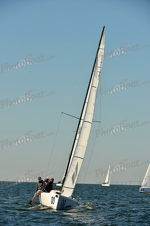 2016 J70 Midwinters D_ 0017