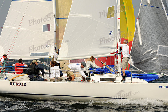 2011 J80 NAs A 352