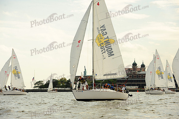 2014 NY Architects Regatta 551