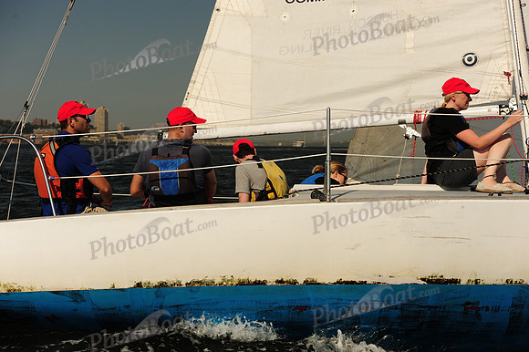 2015 NY Architects Regatta B 395