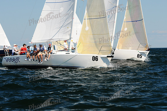 2011 J105 NAs A 2124