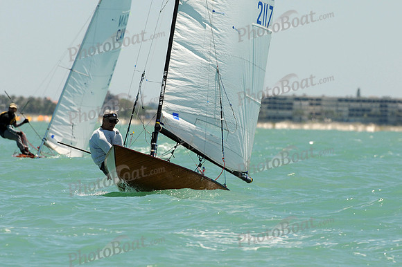 2012 Contender Worlds A 945