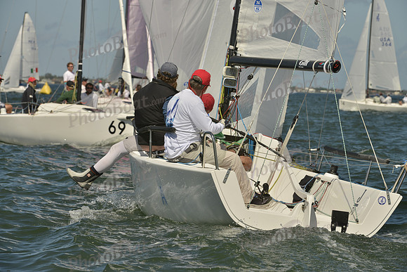 2017 Quantum J70 Midwinters A_0836