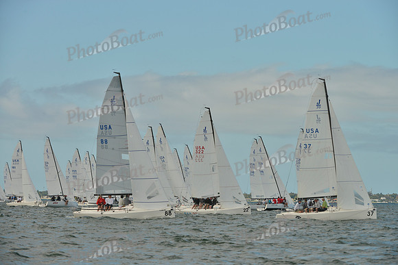 2017 Quantum J70 Midwinters A_0019