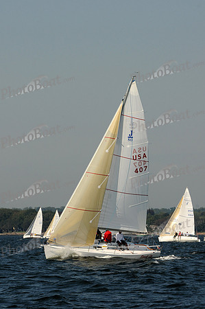 2011 J80 NAs A 037