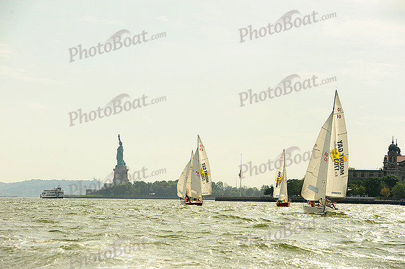 2014 NY Architects Regatta 234