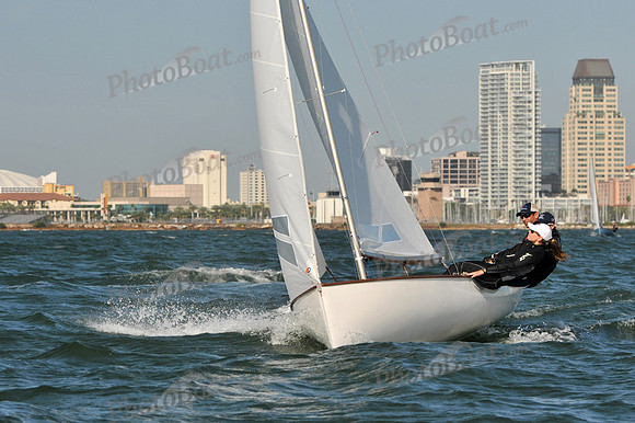 2012 Thistle Midwinters B 050