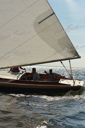 2015 IHYC Classic Yacht Regatta 590