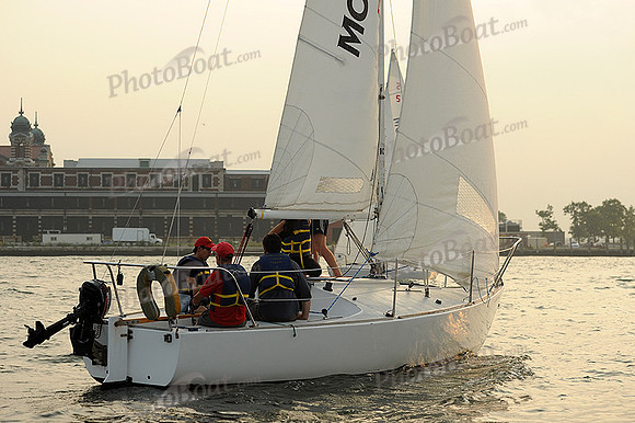 2013 NY-Architects-Regatta 388