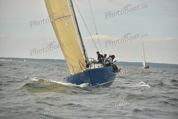 2018 Round Marthas Vineyard_2000