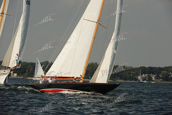 2015 IHYC Classic Yacht Regatta B 185