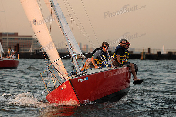 2012 NY Architects Regatta 1047