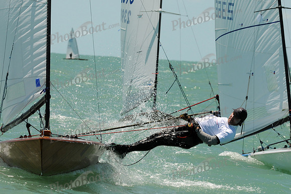 2012 Contender Worlds A 1048