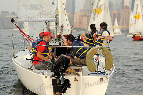 2013 NY-Architects-Regatta 343