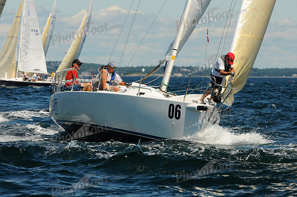 2011 J105 NAs A 285