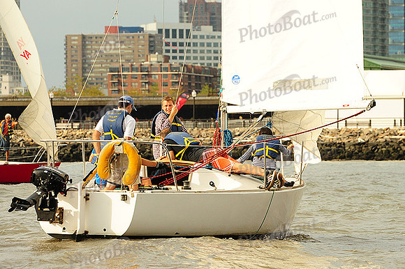 2014 NY Architects Regatta 995