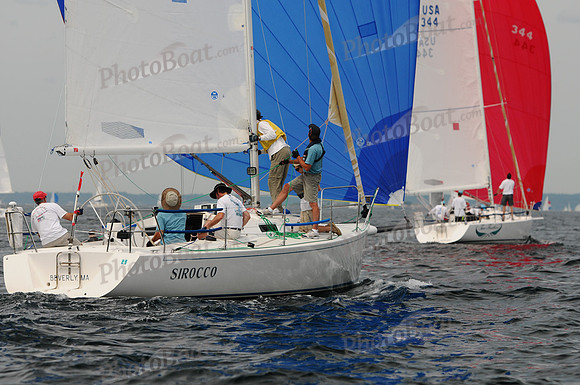 2011 J105 NAs D 290