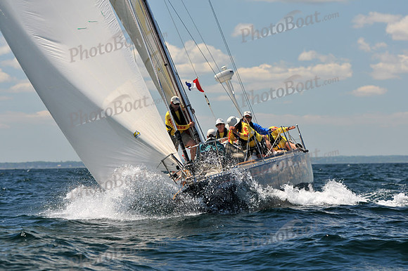 2012 Newport Bermuda 818