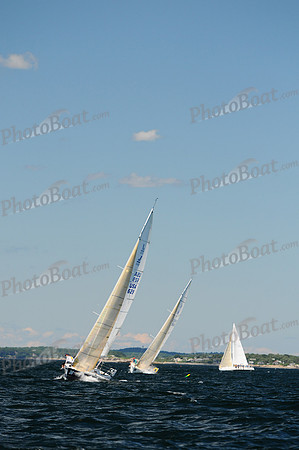 2011 J105 NAs B 087
