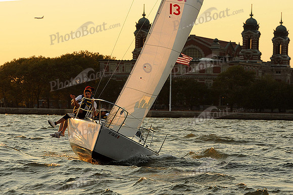 2012 NY Architects Regatta 751