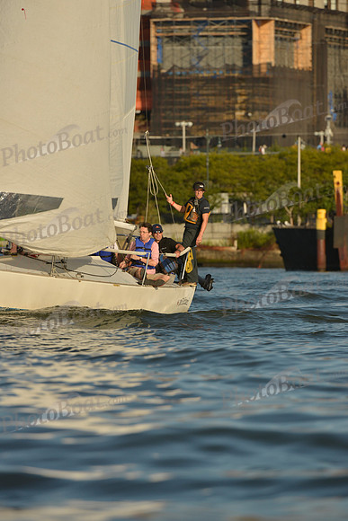 2016 NY Architects Regatta_1098