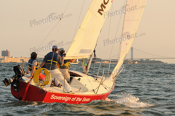 2012 NY Architects Regatta 860