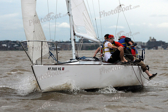 2011 NY Architects Regatta 444
