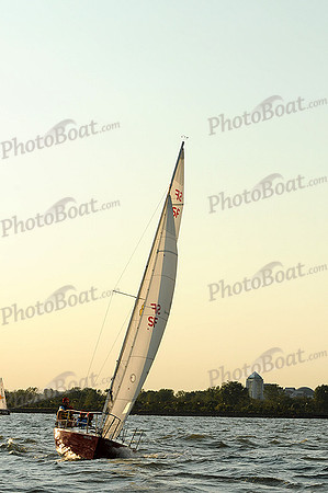 2012 NY Architects Regatta 215